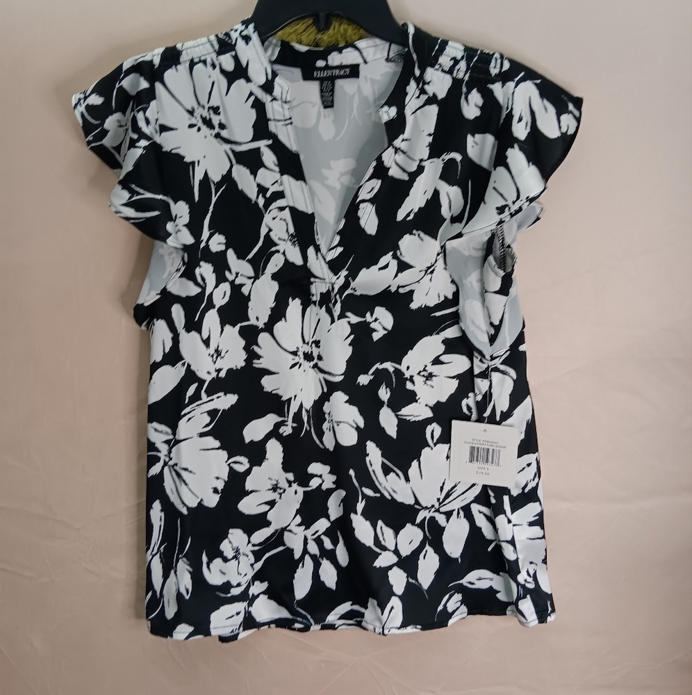 🎂Ellen Tracy top black and white S